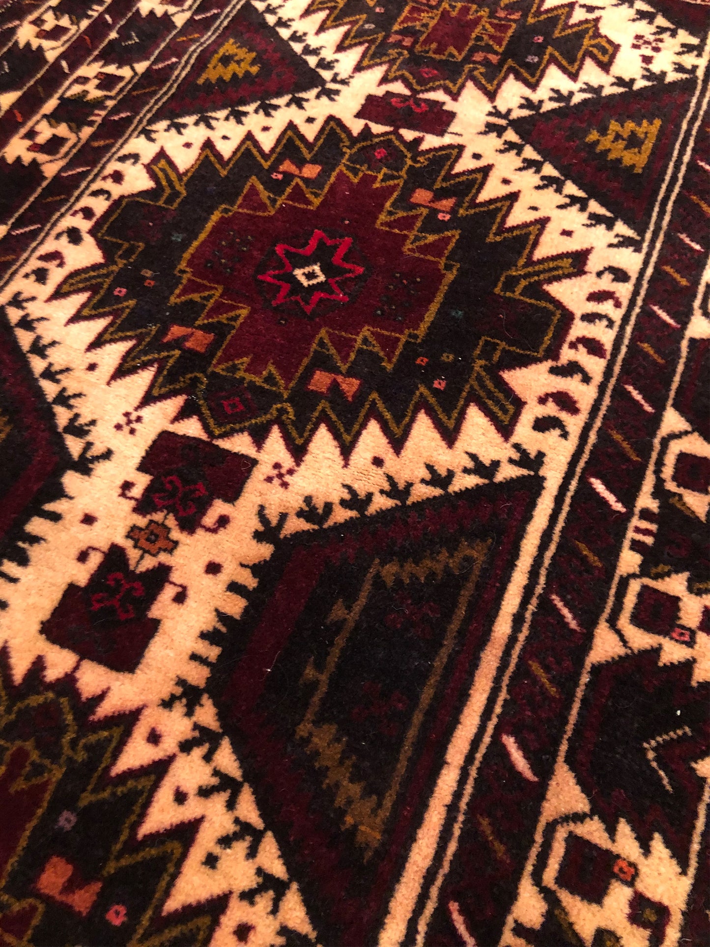 Vintage | Hand Knotted 3.8' x 6.5' Wool Area Rug